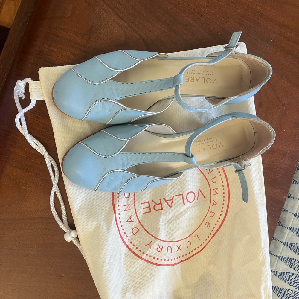 Stylish Light Blue retro dance shoes.